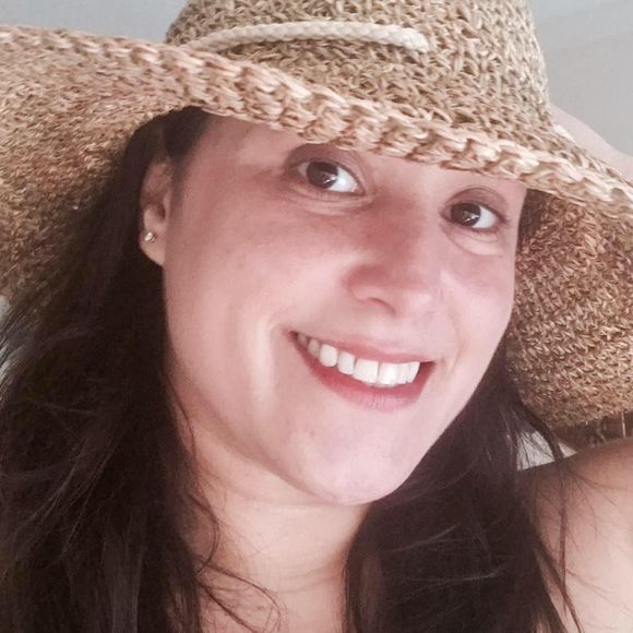 Meet your Posher, Chastity - Picture 1 of 1